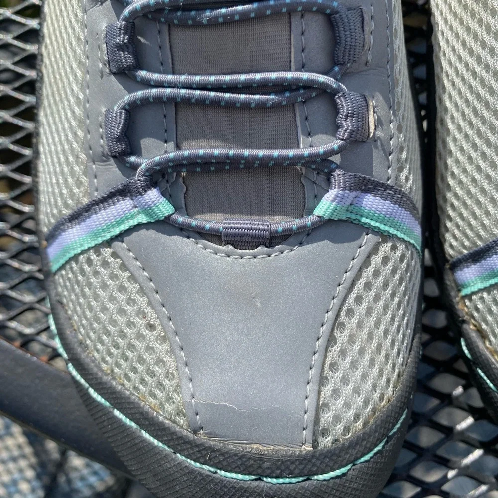 Jeep J-41 Gray and Black Shoes - Picture 4 of 4